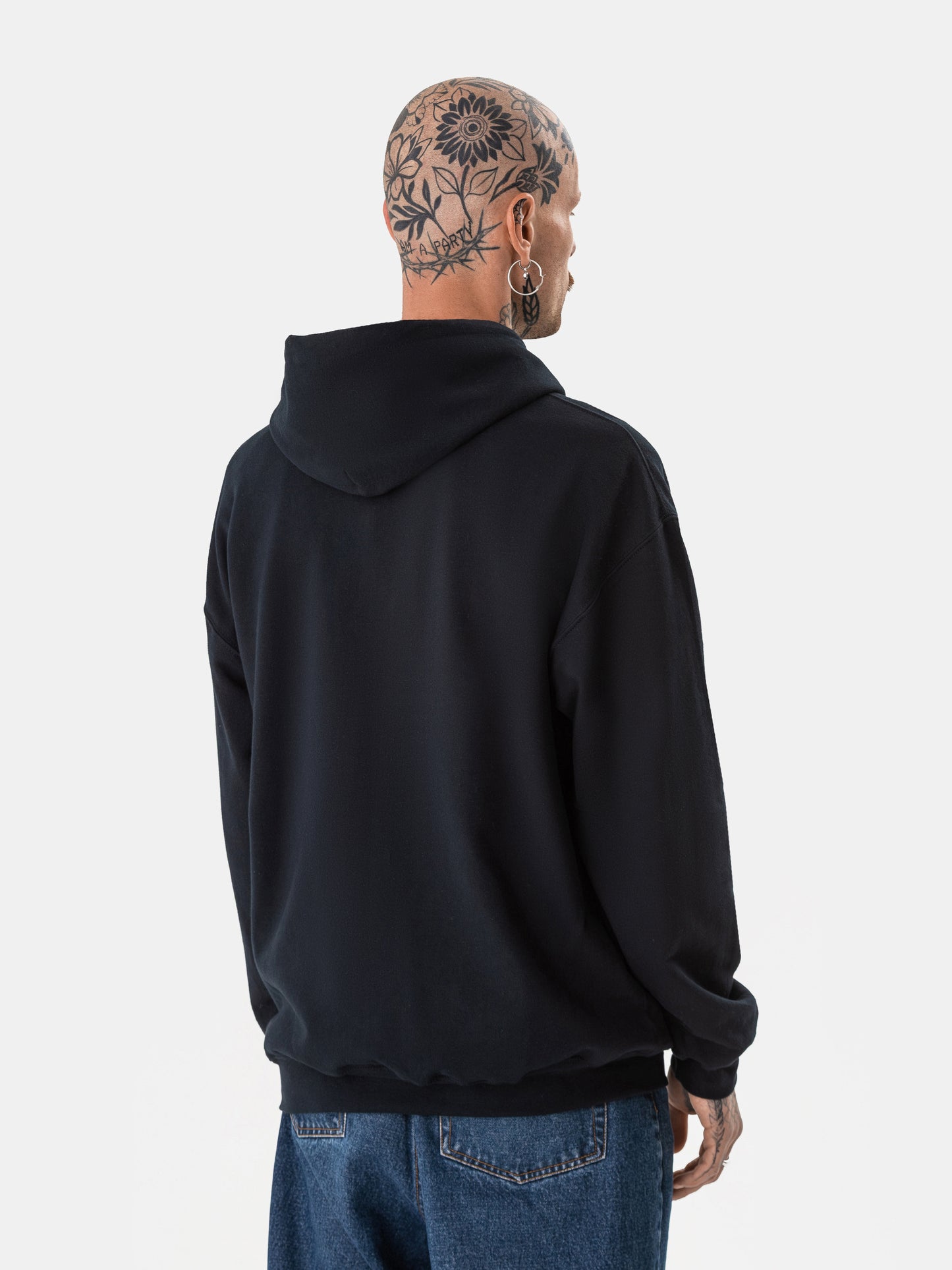 BASIC HOODIE SCHWARZ