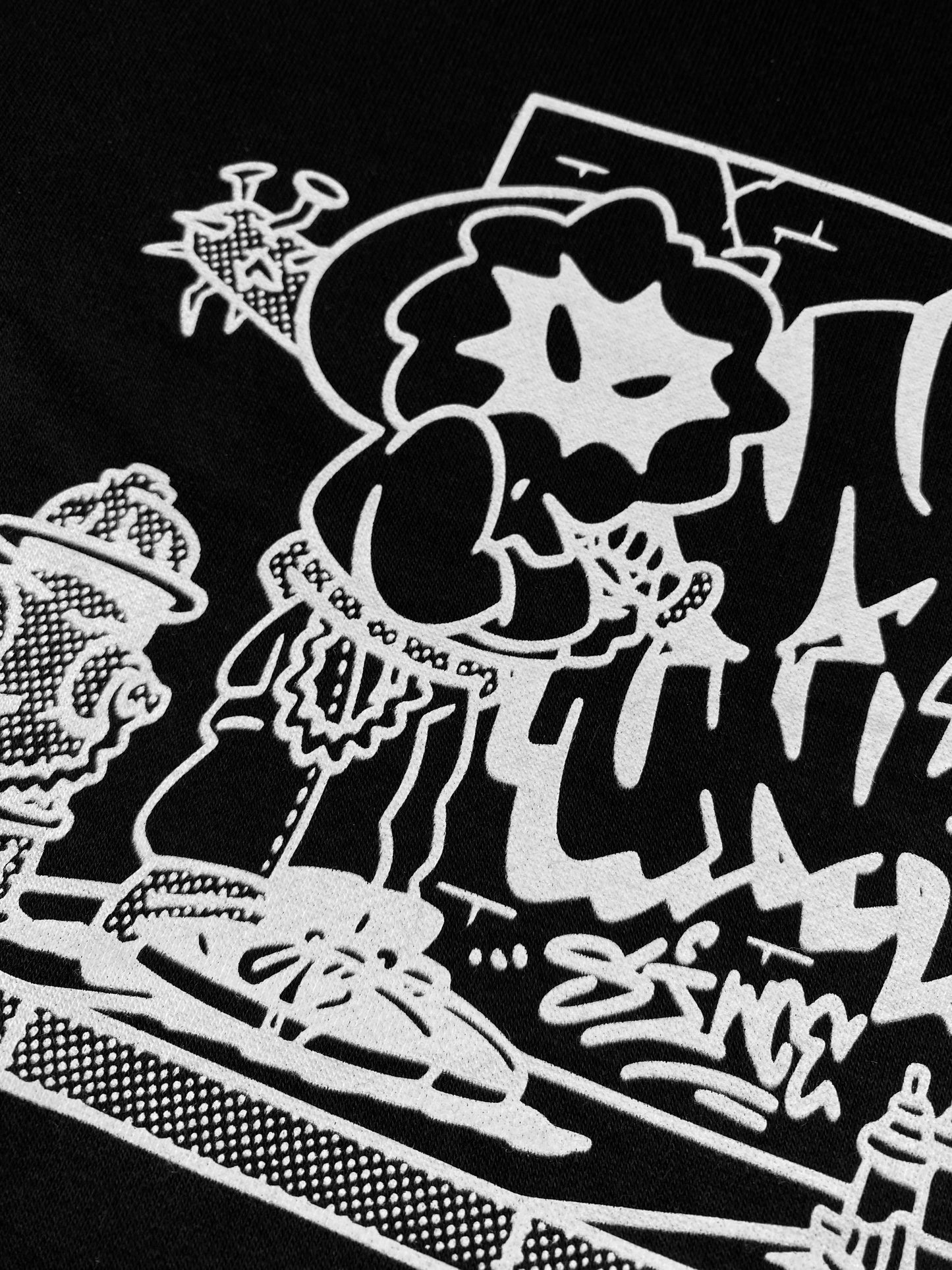 THROW UP HOODIE SCHWARZ