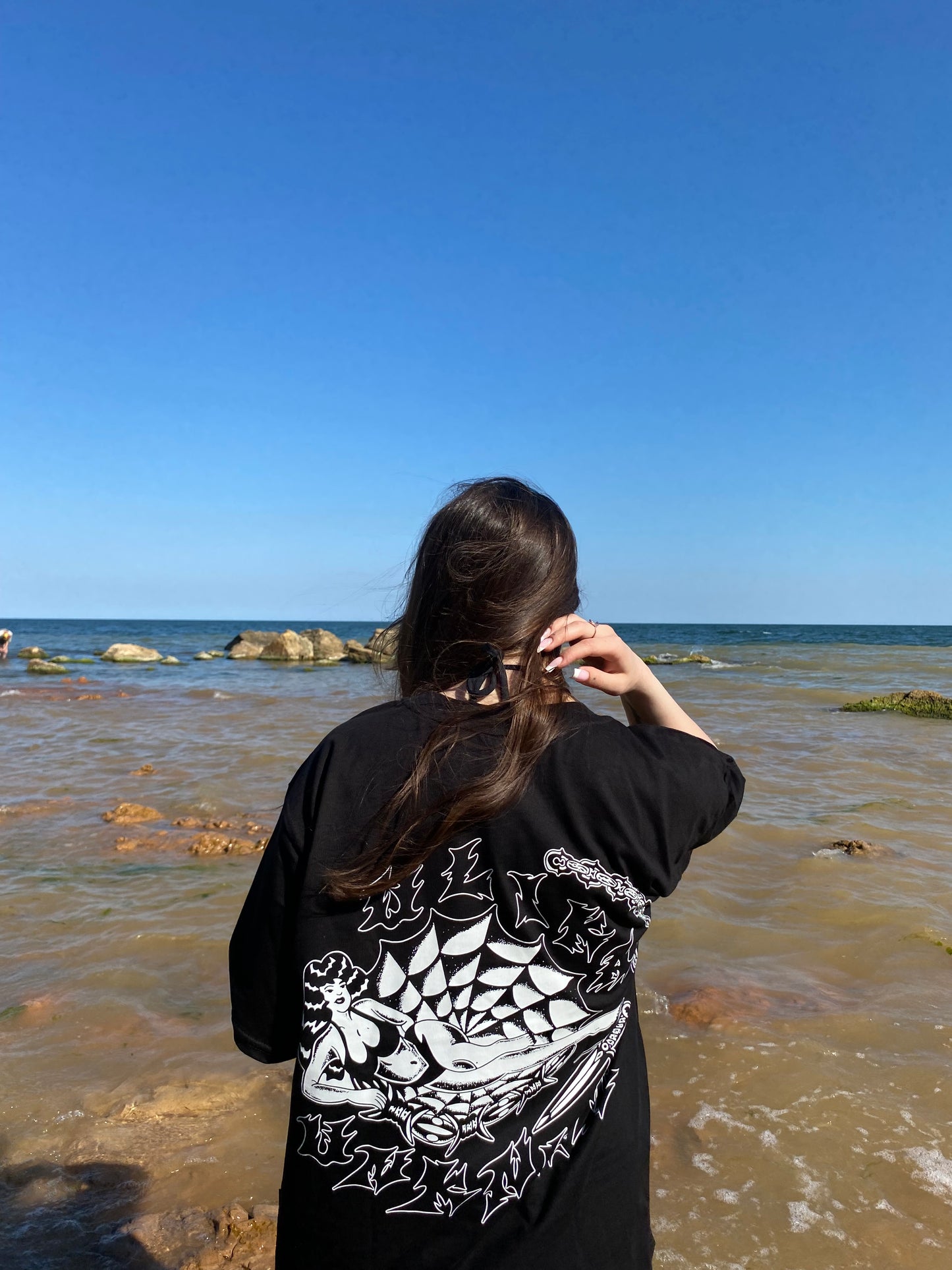 COBWEB T-SHIRT SCHWARZ