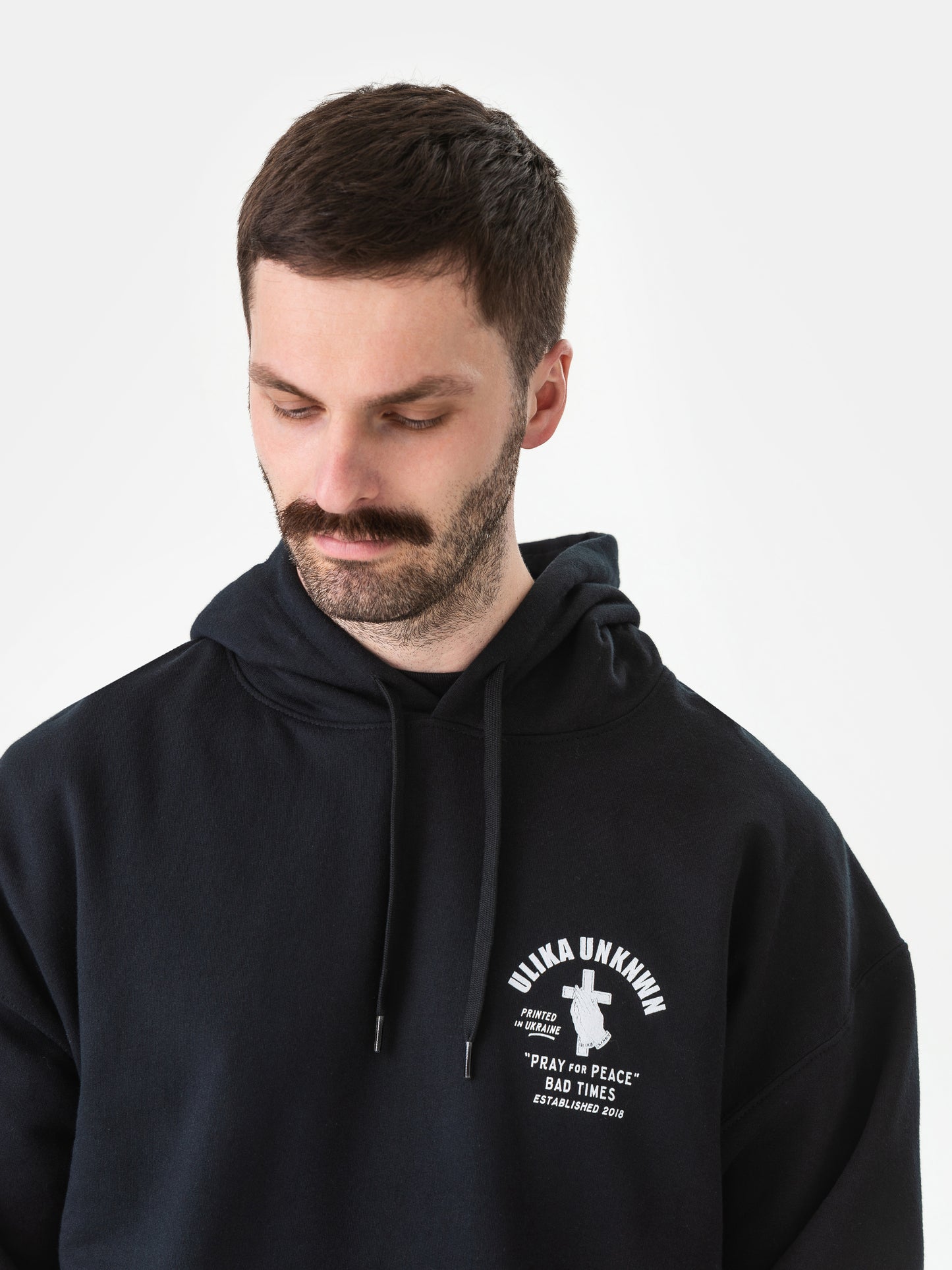 CROSS HOODIE