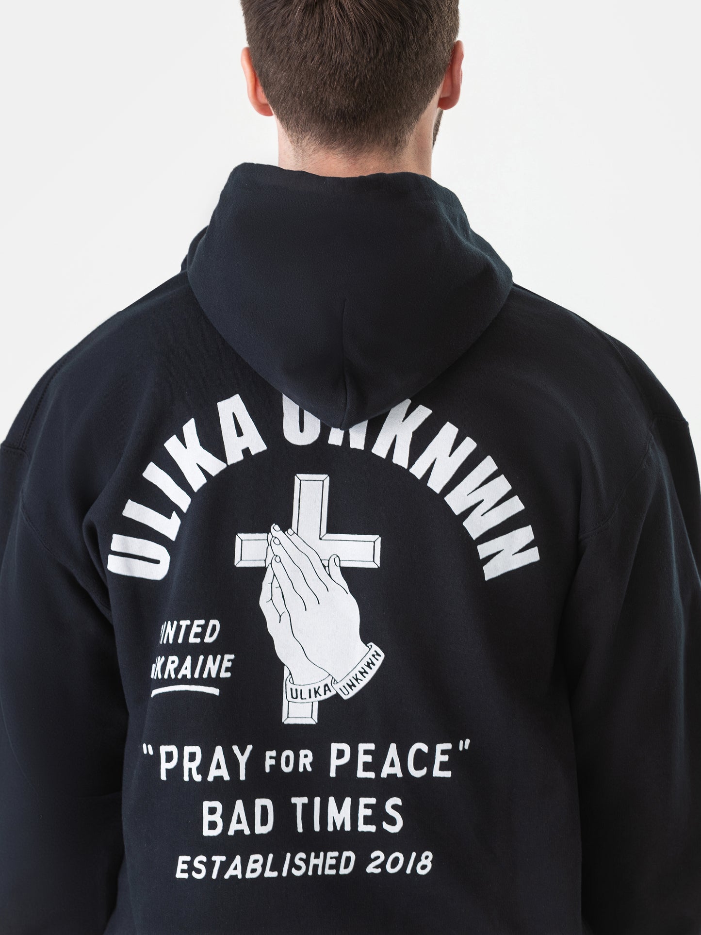 CROSS HOODIE