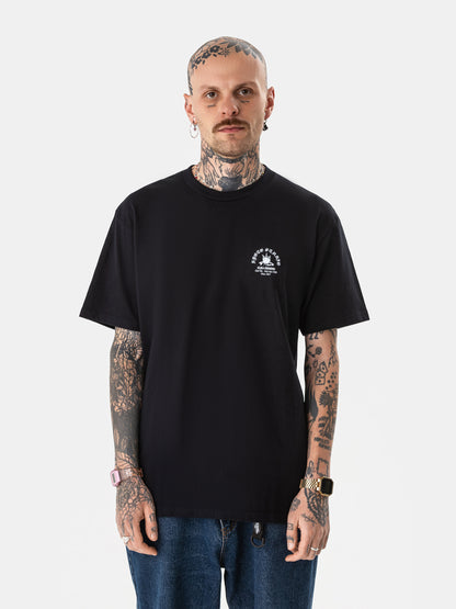 KYOTO STUDIO T-SHIRT SCHWARZ
