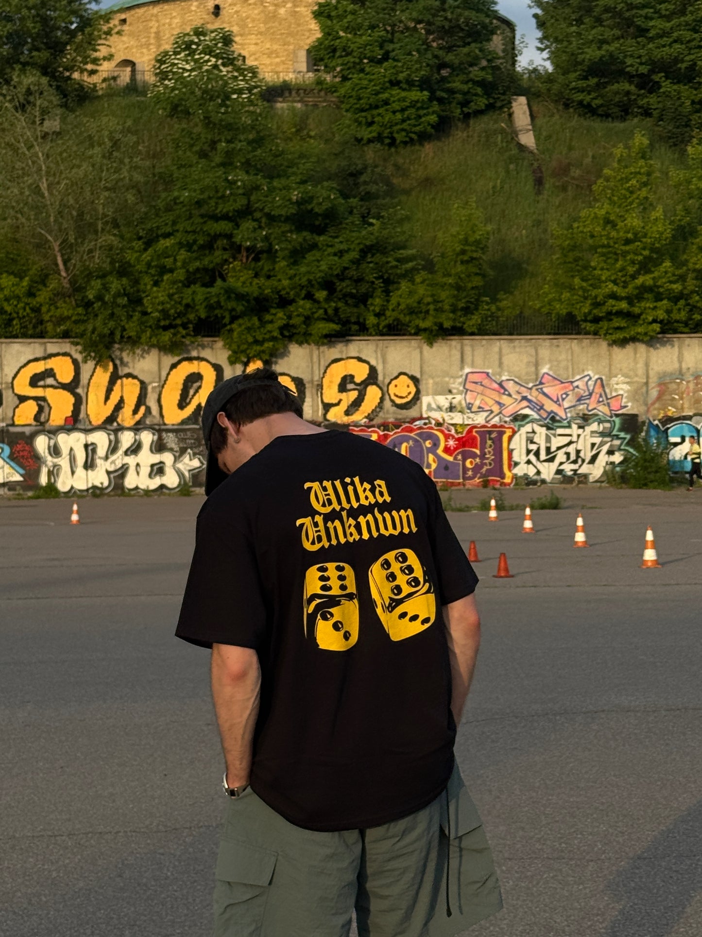 DICE LOGO T-SHIRT SCHWARZ