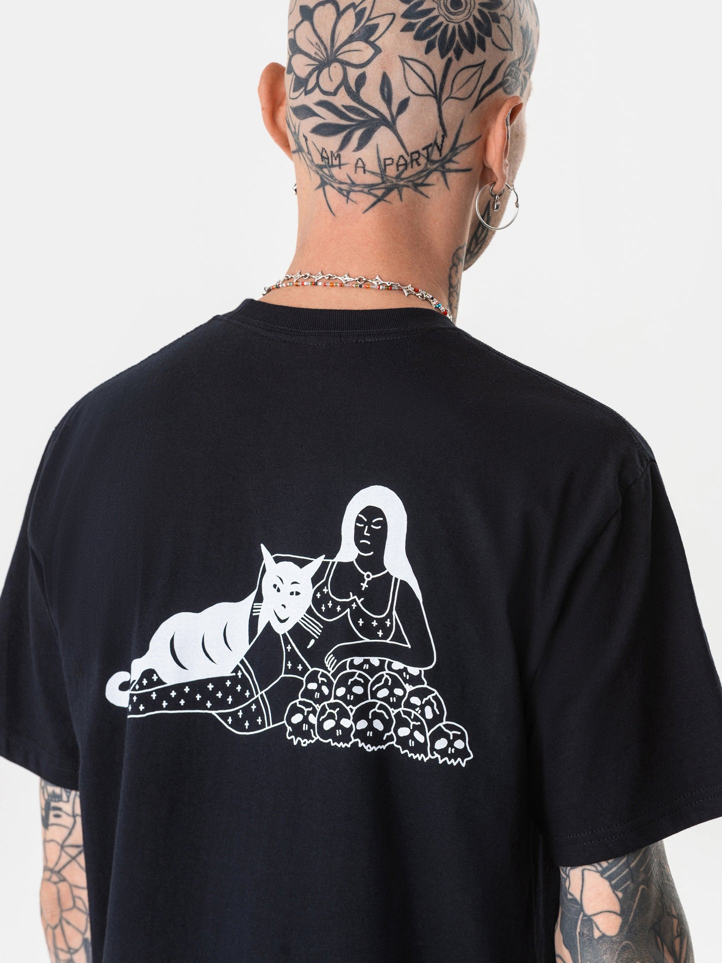 QUEEN T-SHIRT