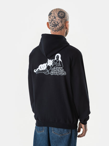 QUEEN HOODIE