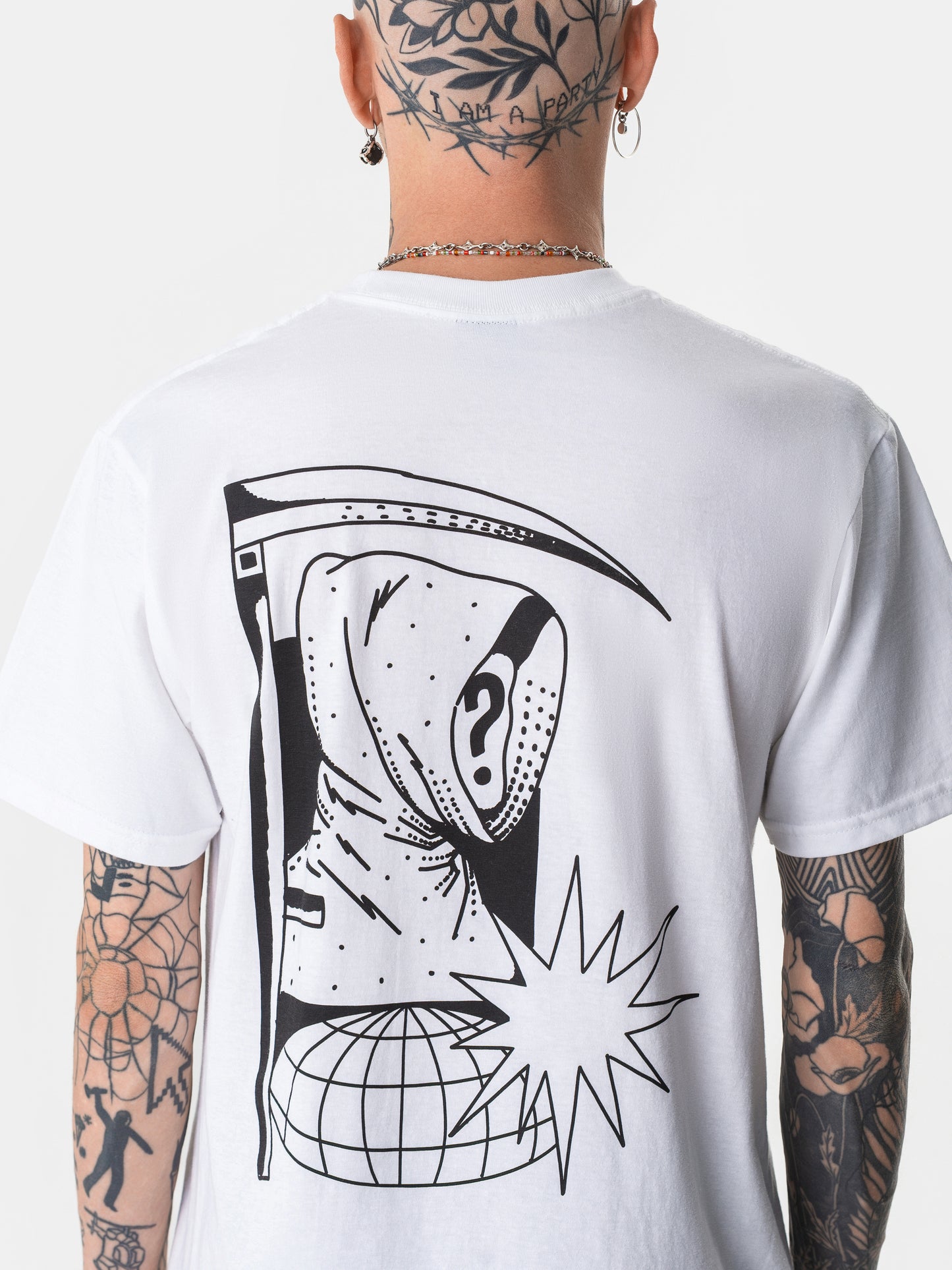 ??? T-SHIRT