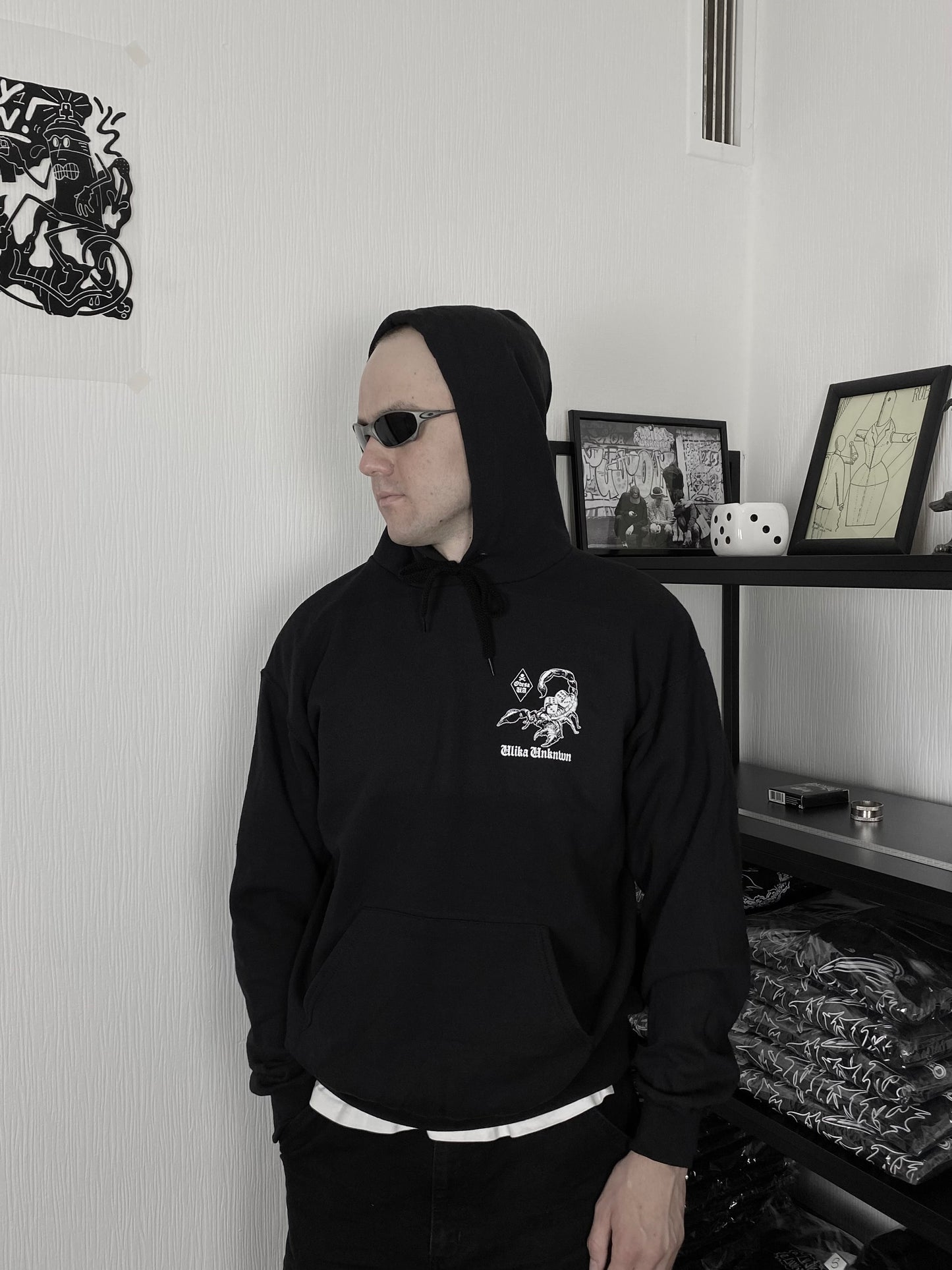 SCORPION HOODIE SCHWARZ