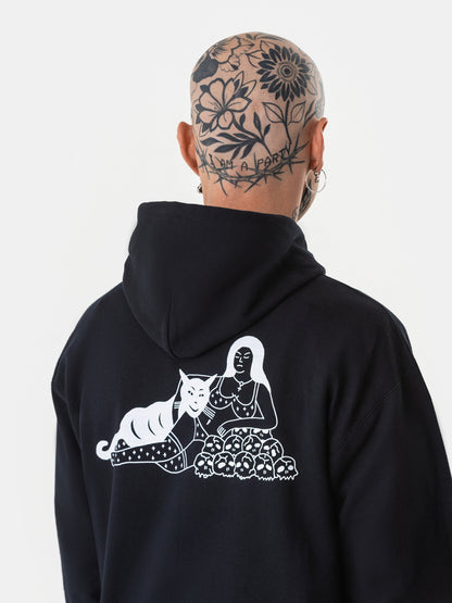 QUEEN HOODIE