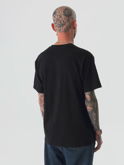 BASIC T-SHIRT